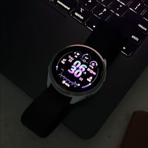 Garmin Forerunner 965 Smartwatch with Circular Display and Silicone Band